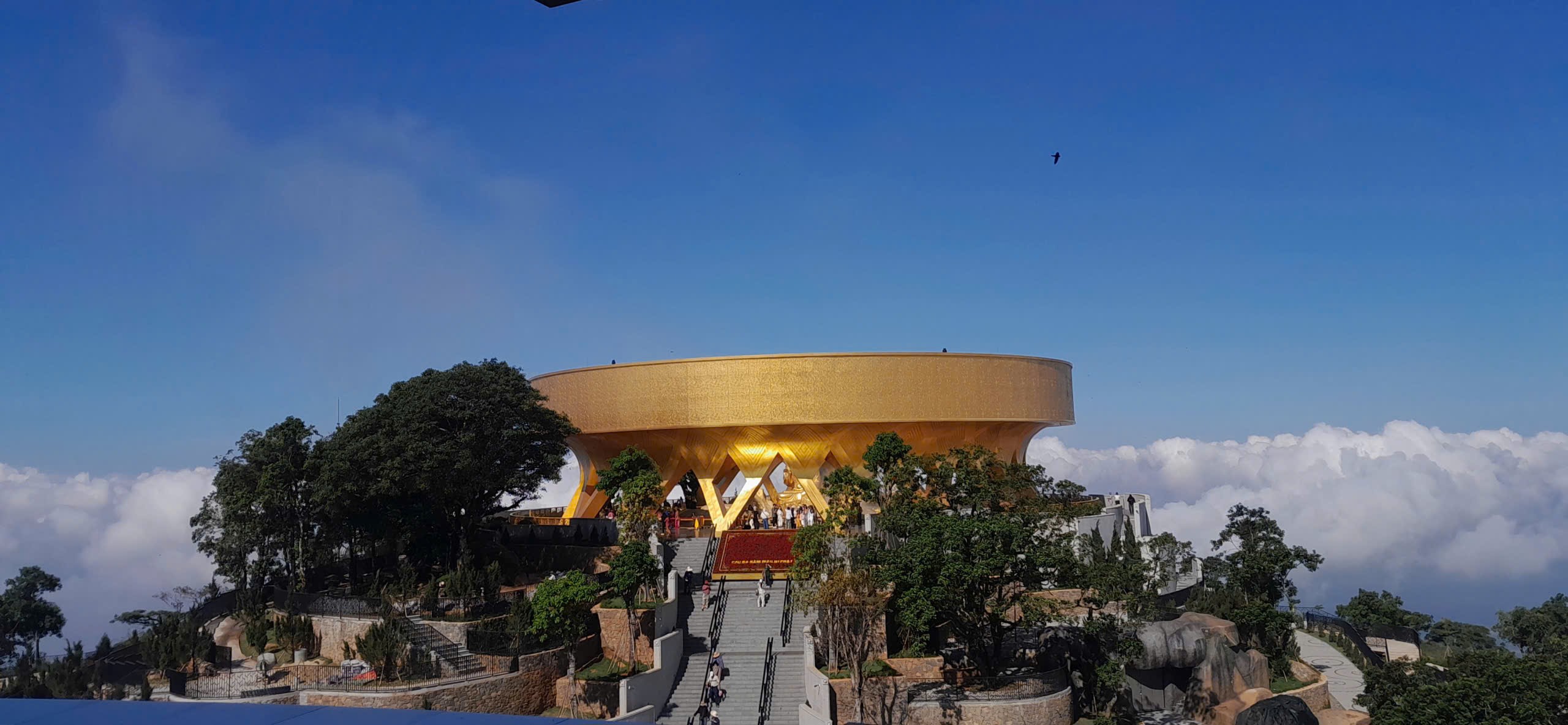 Thực hiện dự án Mỹ thuật